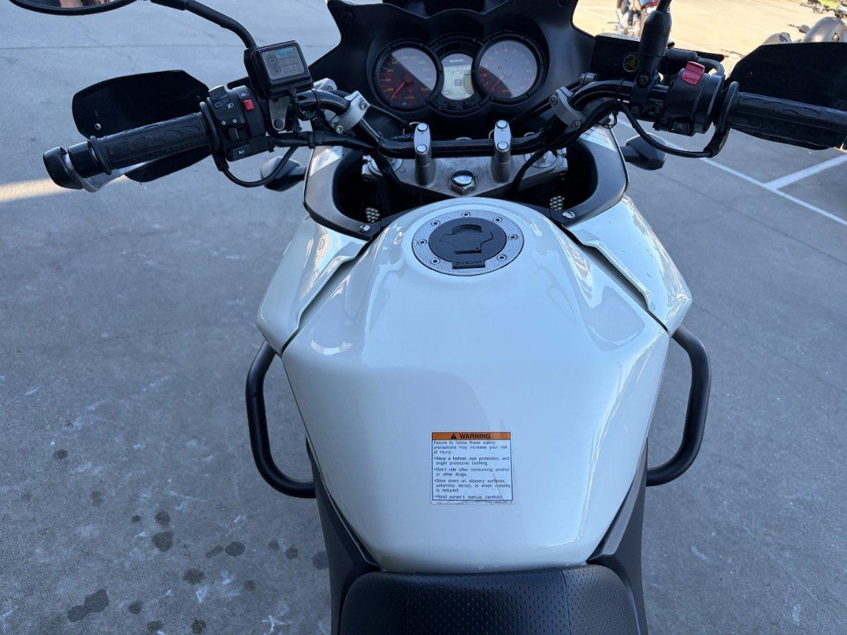 2010 SUZUKI V-STROM 650 (DL650) DUAL SPORTS