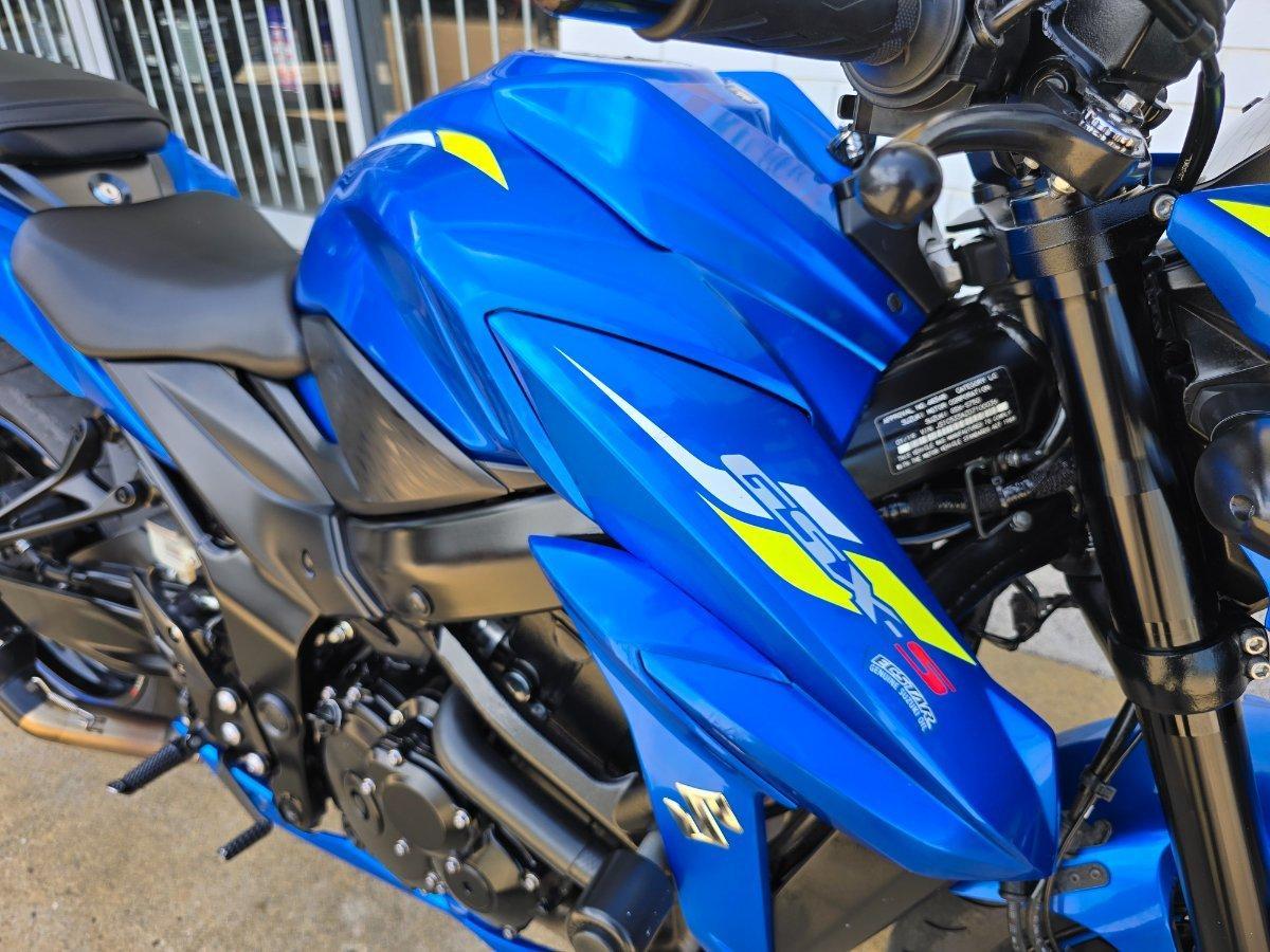 2019 SUZUKI GSX-S750 ROAD