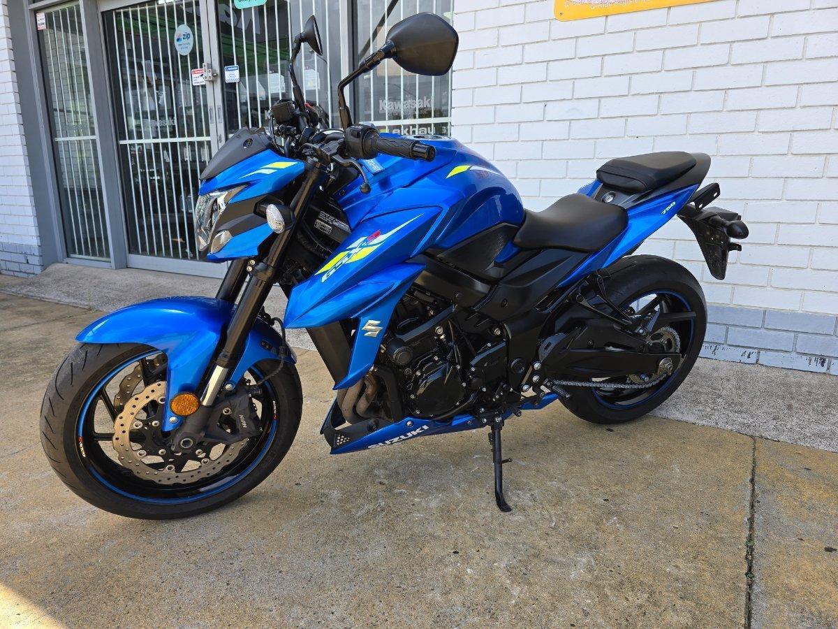 2019 SUZUKI GSX-S750 ROAD