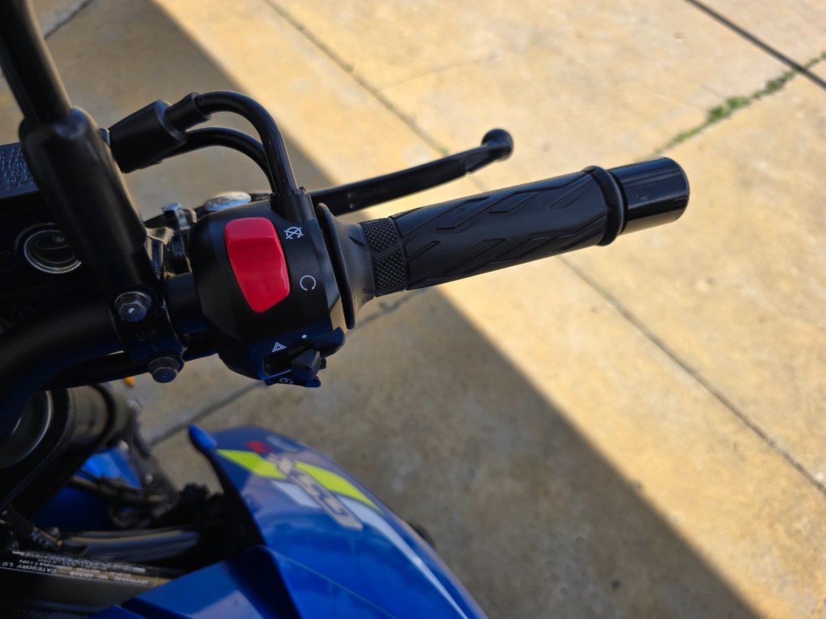2019 SUZUKI GSX-S750 ROAD