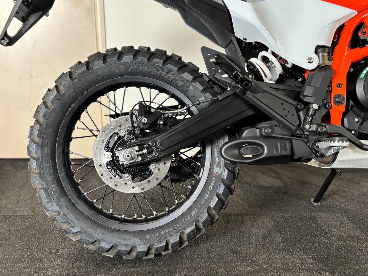 2025 KTM 390 ENDURO R DUAL SPORTS