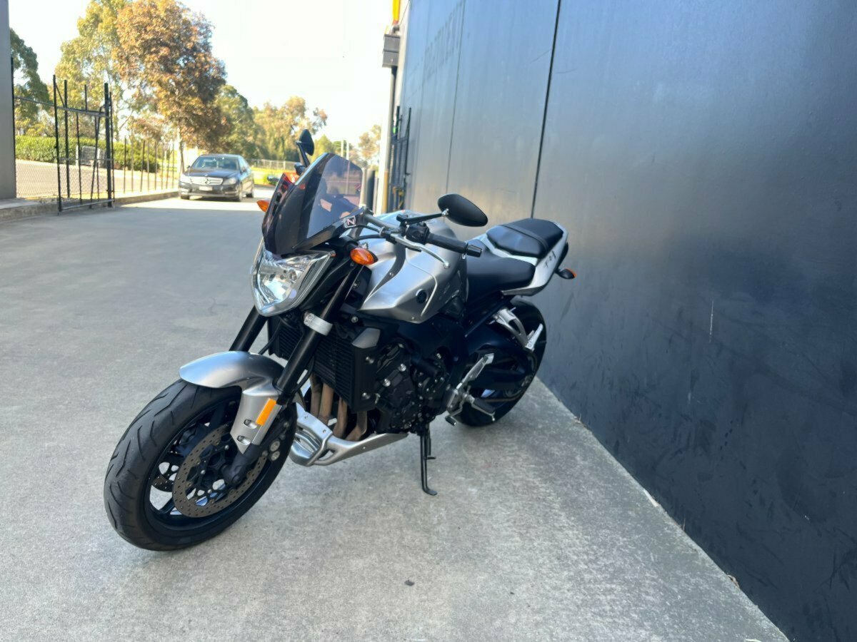 2006 YAMAHA FZ1N ROAD JBFD5275655 JUST BIKES