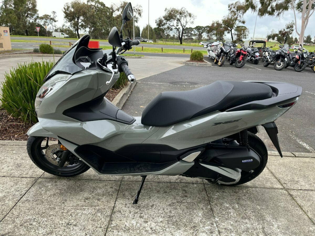 2023 HONDA PCX125 SCOOTER