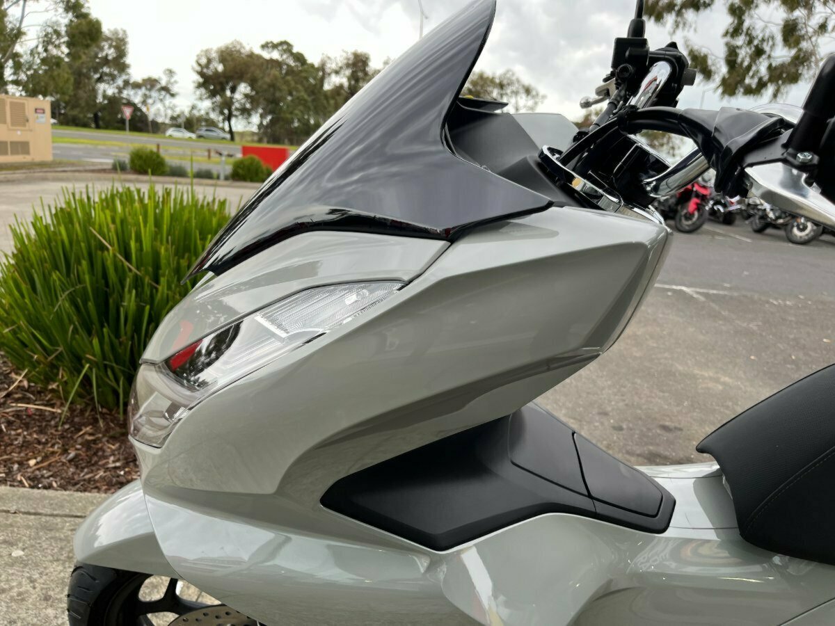 2023 HONDA PCX125 SCOOTER
