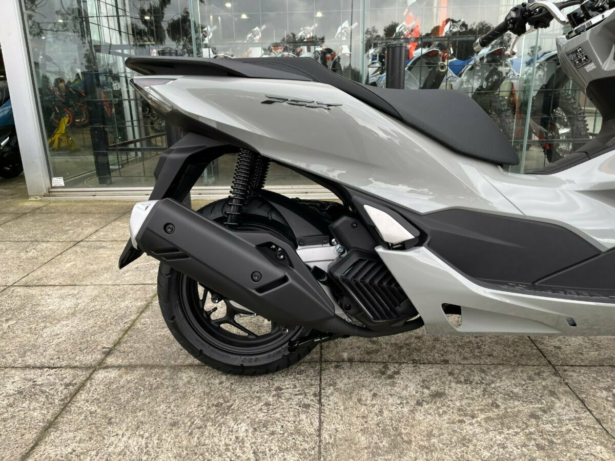 2023 HONDA PCX125 SCOOTER