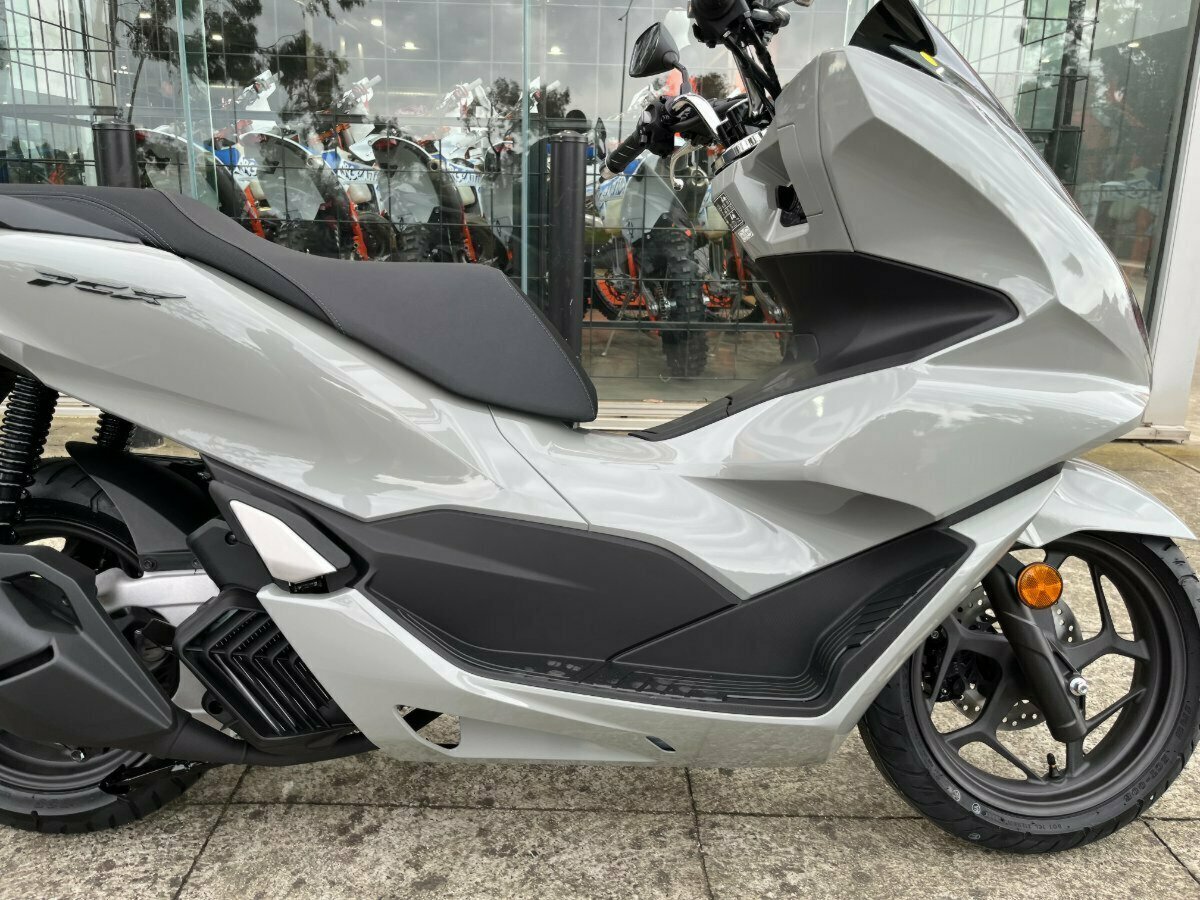 2023 HONDA PCX125 SCOOTER