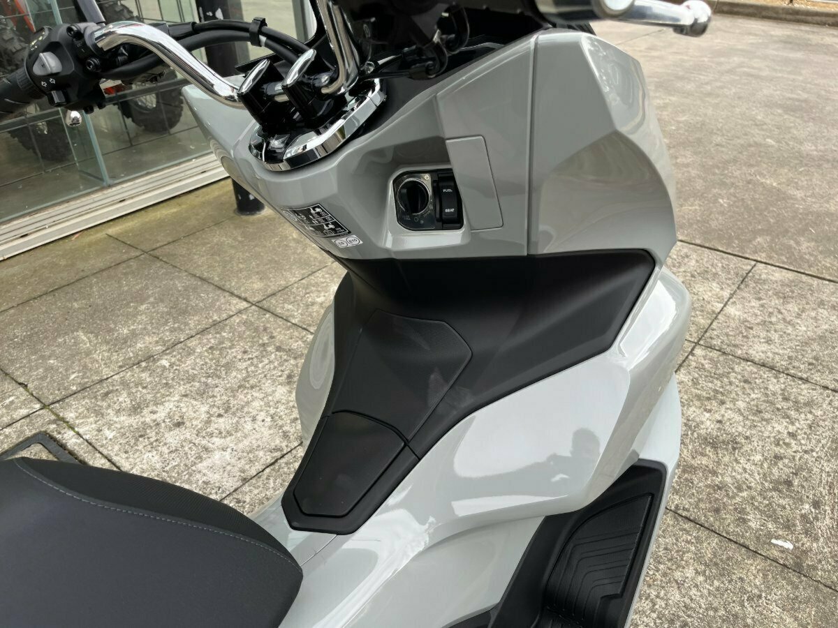 2023 HONDA PCX125 SCOOTER
