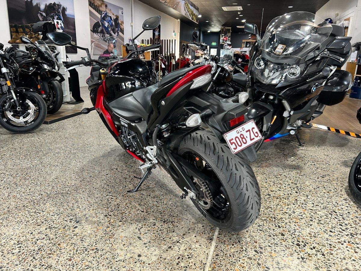 2016 SUZUKI GSX-S1000F ROAD
