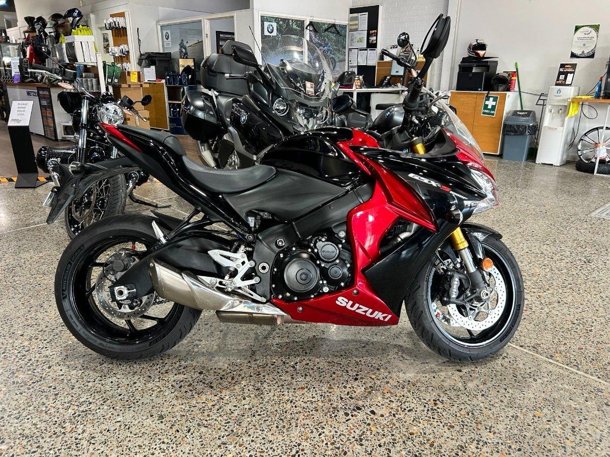 2016 SUZUKI GSX-S1000F ROAD