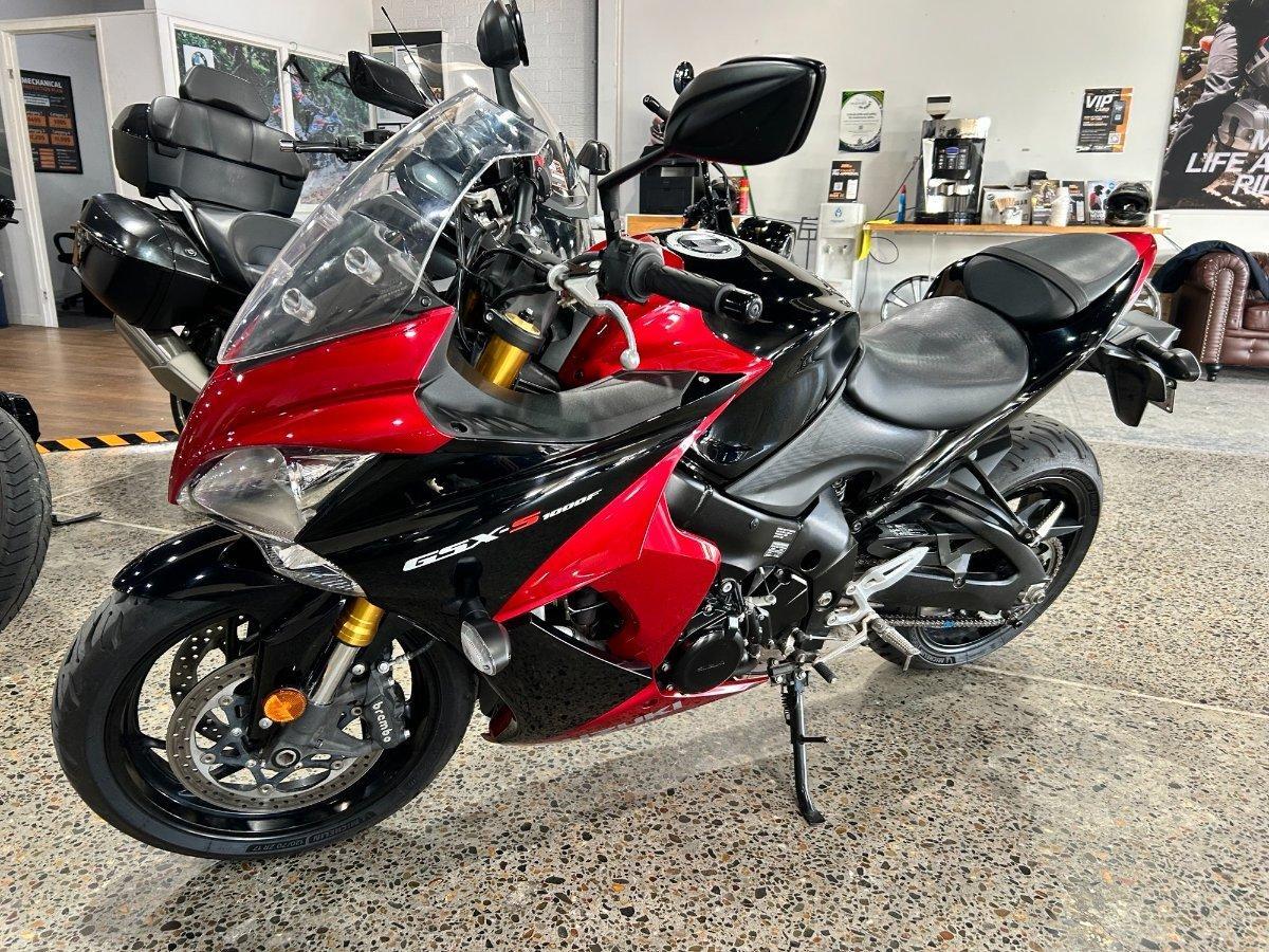 2016 SUZUKI GSX-S1000F ROAD