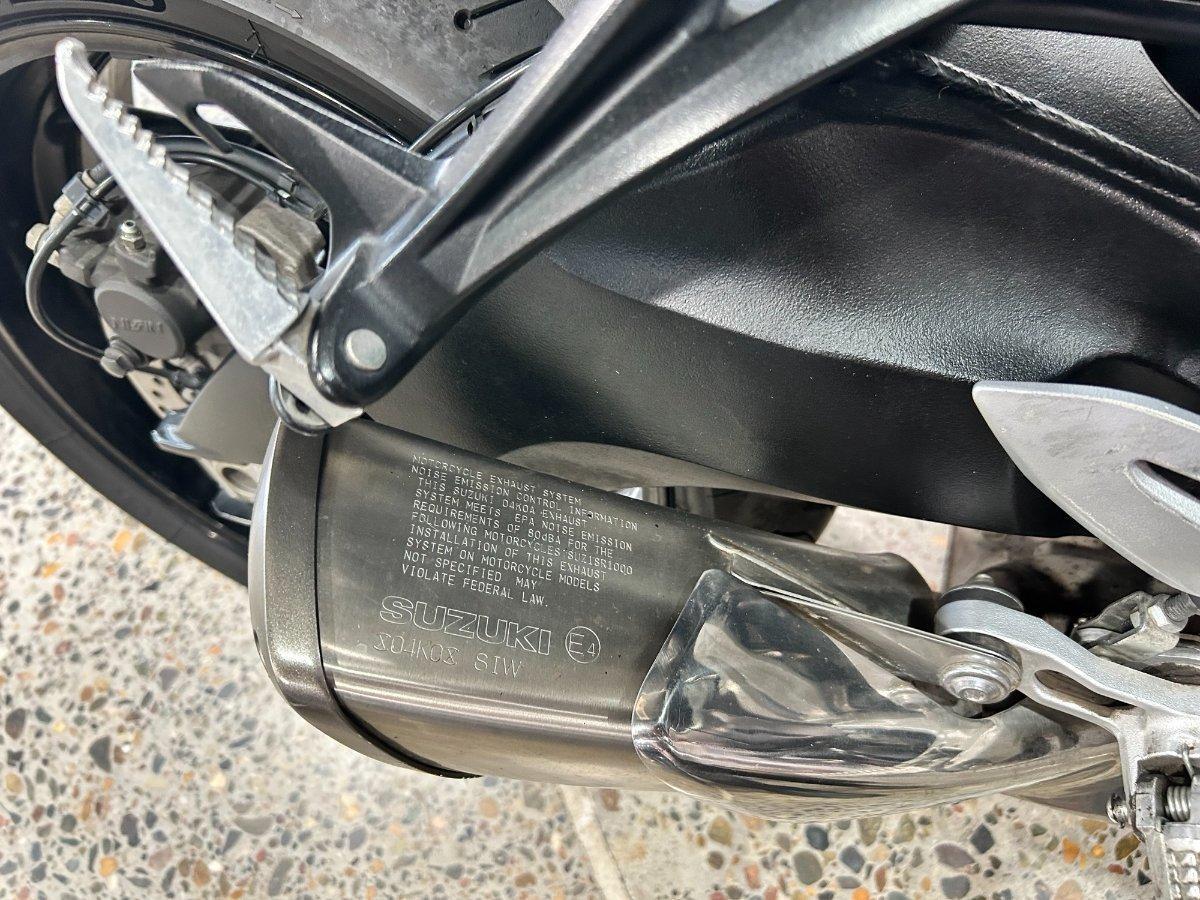 2016 SUZUKI GSX-S1000F ROAD