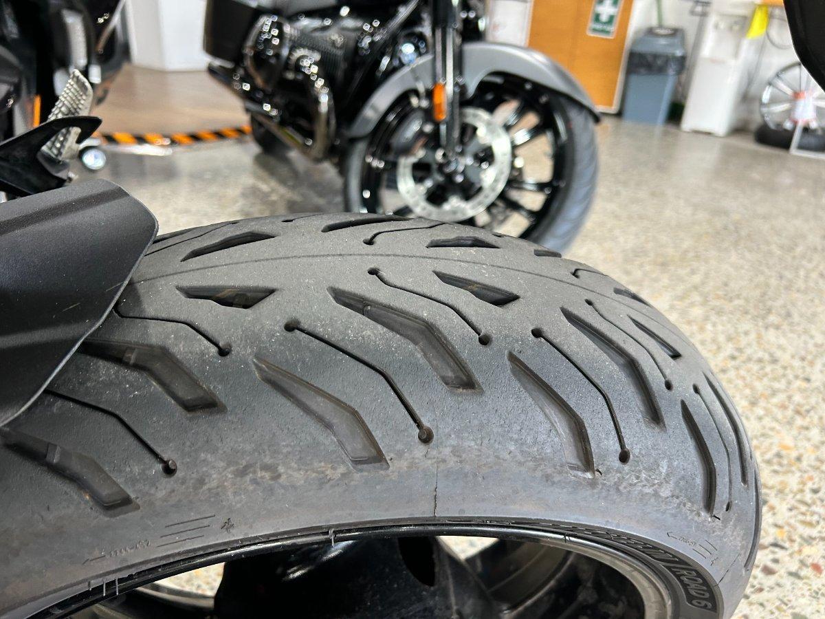 2016 SUZUKI GSX-S1000F ROAD