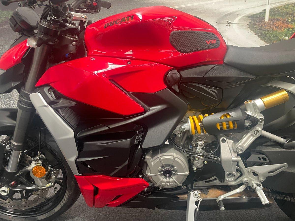 2022 DUCATI STREETFIGHTER V2 DUAL SPORTS