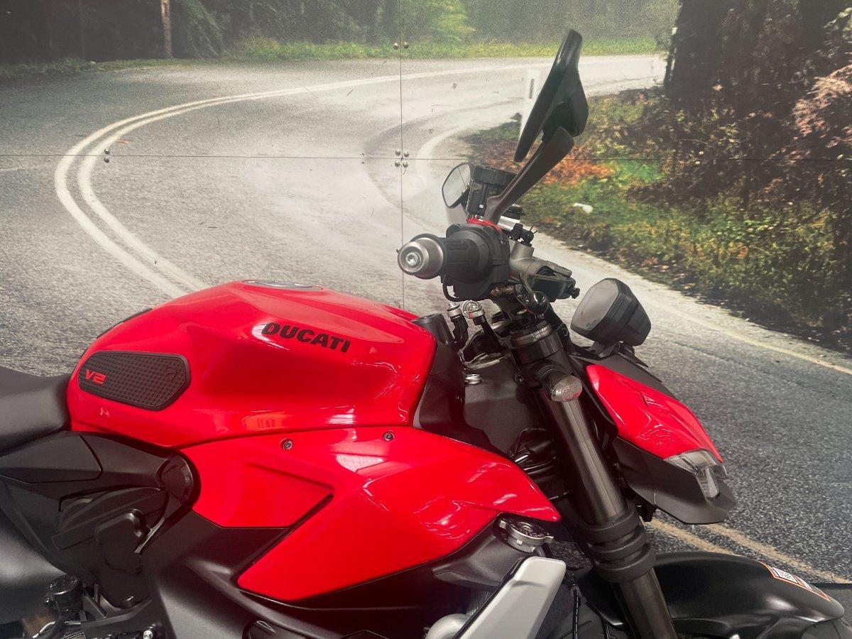 2022 DUCATI STREETFIGHTER V2 DUAL SPORTS