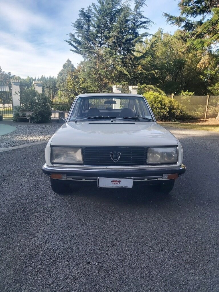 1977 LANCIA BETA 2000 5 SP MANUAL 2D COUPE