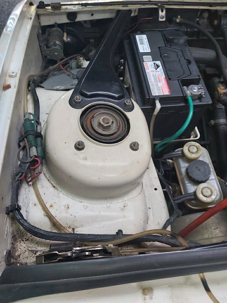 1977 LANCIA BETA 2000 5 SP MANUAL 2D COUPE