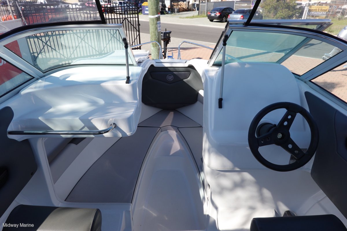 best runabout boats 2021 best runabout boats 2021