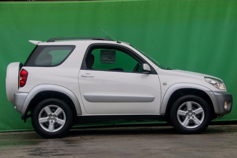 2005 TOYOTA RAV4 Cruiser ACA22R