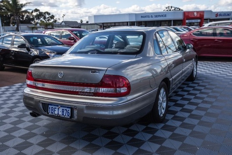 2002 HOLDEN STATESMAN WH II ATFD3907944 JUST CARS