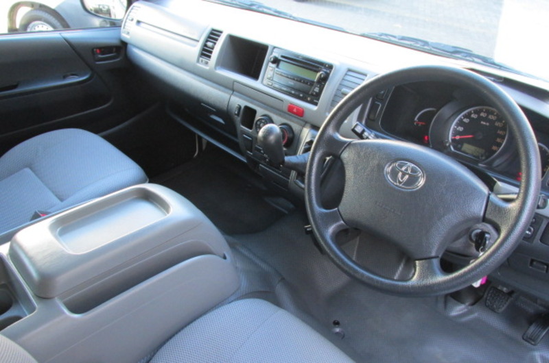 2009 TOYOTA HIACE COMMUTER KDH223R MY07 UPGRADE
