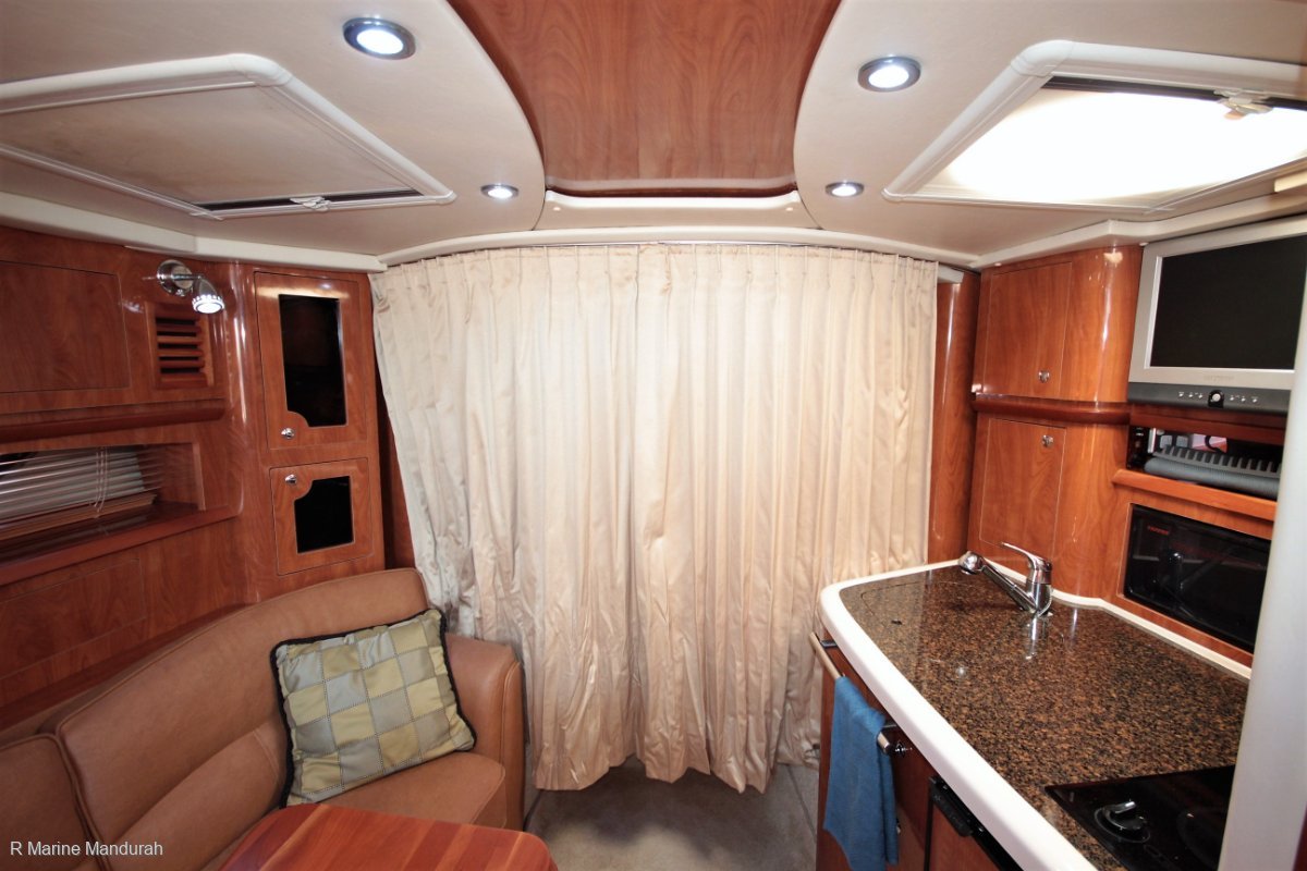 2006 FOUR WINNS 348 VISTA CRUISER