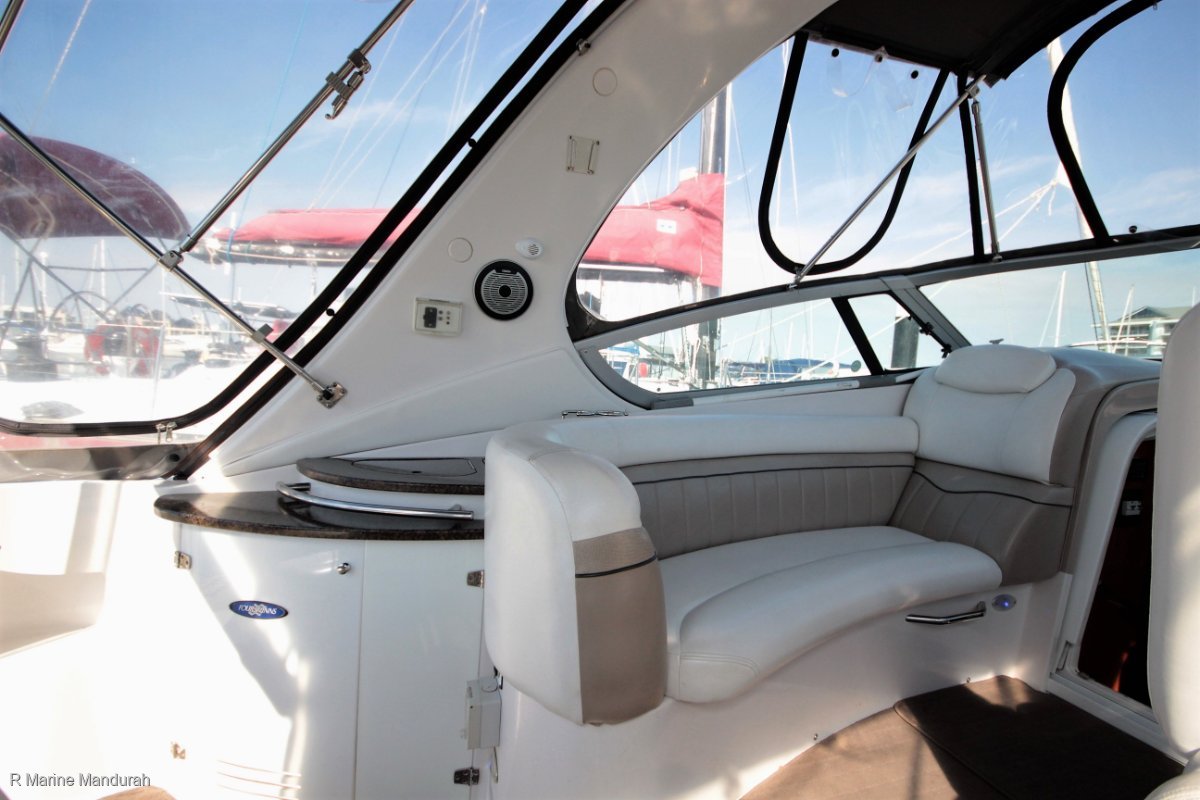 2006 FOUR WINNS 348 VISTA CRUISER