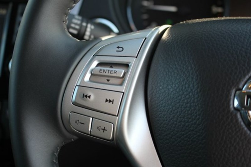 2015 NISSAN QASHQAI TL J11