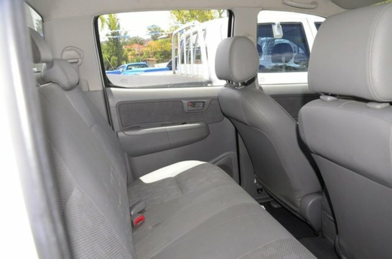2007 TOYOTA HILUX SR GGN15R MY07