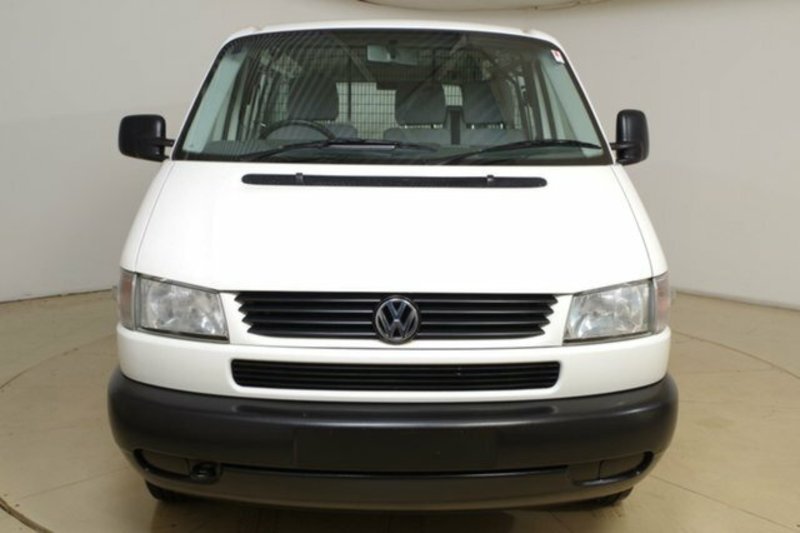 2003 VOLKSWAGEN TRANSPORTER (SWB) T4