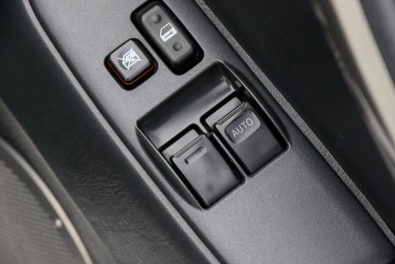 2005 TOYOTA RAV4 Cruiser ACA22R