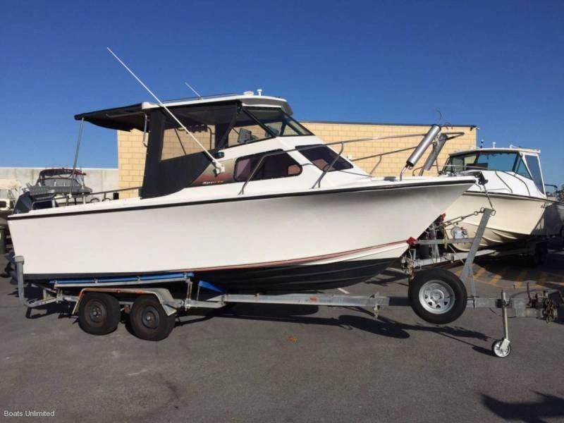 CHIVERS 21'6 SPORTS FISHERMAN BEST RIDING HUGE DECK BTFD3872980
