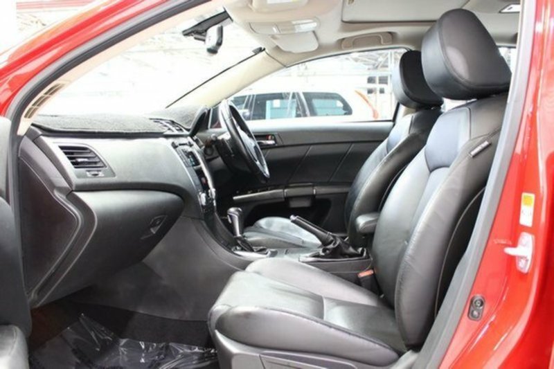 2011 SUZUKI KIZASHI PRESTIGE FR MY11