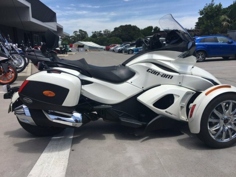 2013 BRP Spyder ST Limited