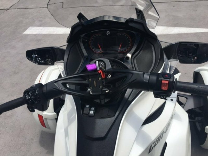 2013 BRP Spyder ST Limited