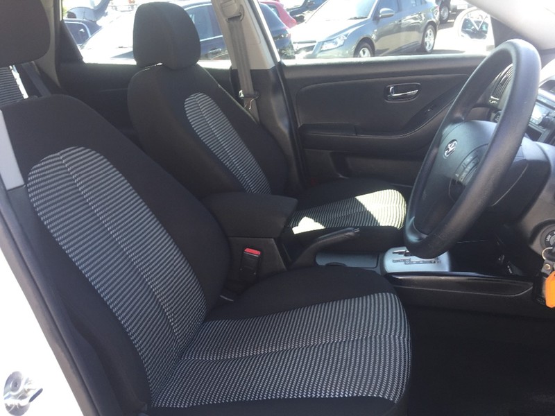 2010 HYUNDAI ELANTRA SX HD