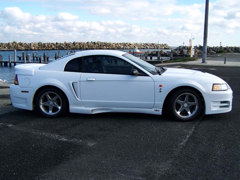 2001 FORD MUSTANG COBRA