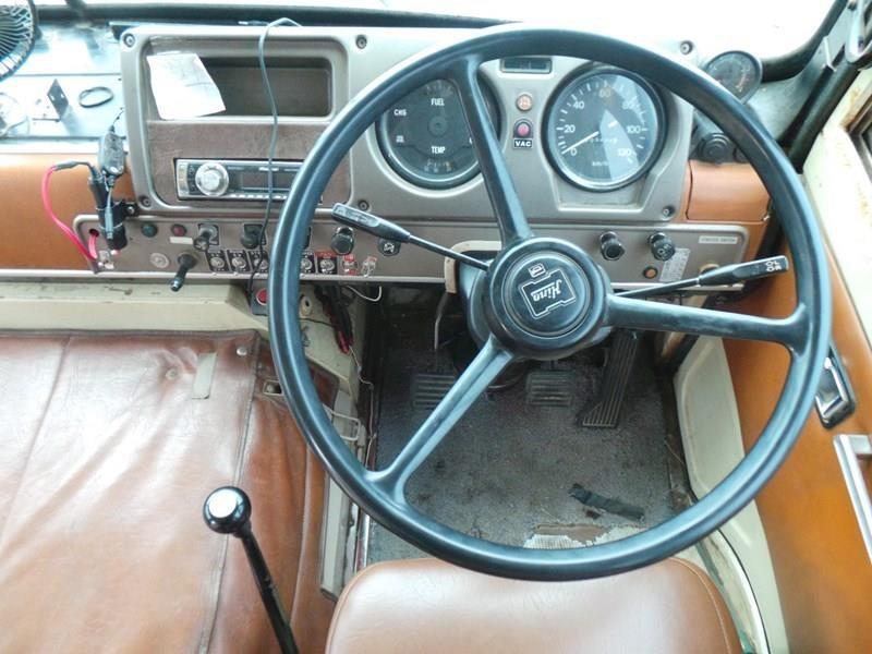 1984 HINO AC 140K BUS