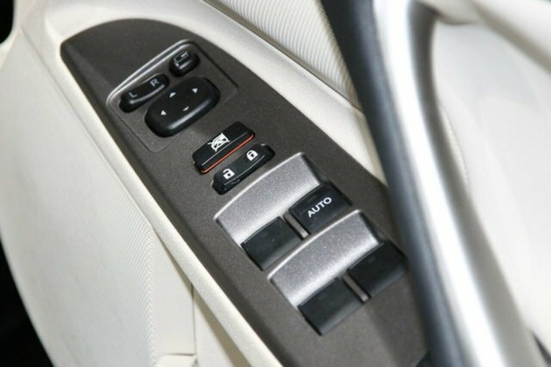 2010 LEXUS IS250C SPORTS GSE20R