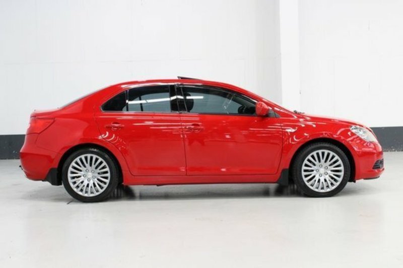 2011 SUZUKI KIZASHI PRESTIGE FR MY11