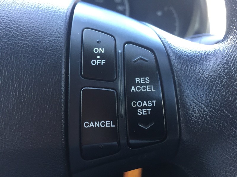 2010 HYUNDAI ELANTRA SX HD