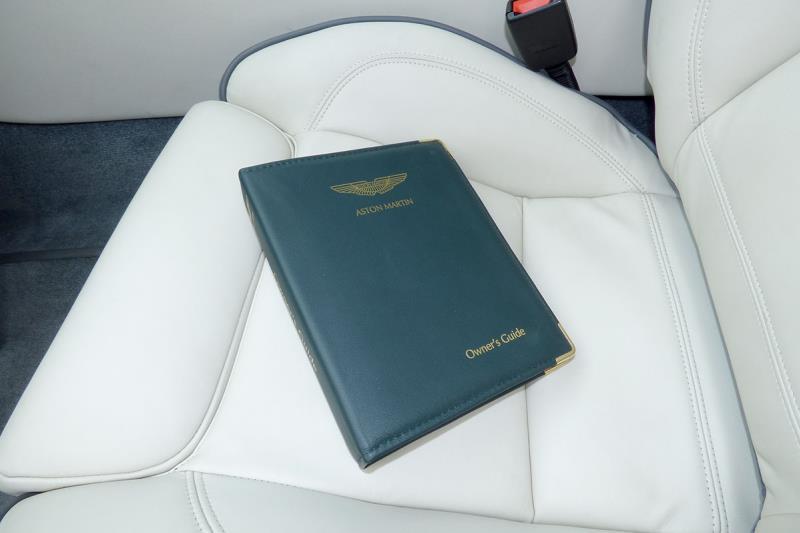 2002 ASTON MARTIN DB7 VANTAGE
