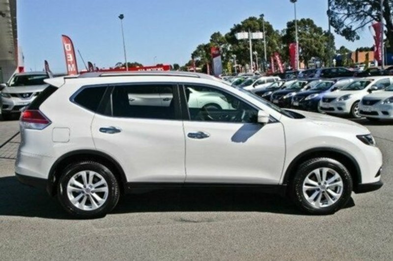 2015 NISSAN X-TRAIL ST-L (FWD) T32