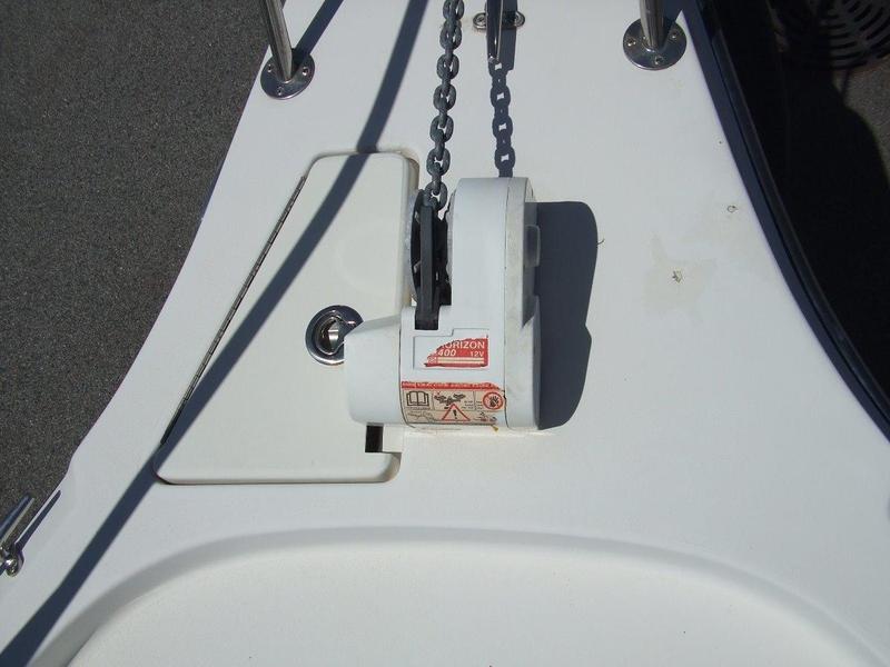 SEASWIRL STRIPER 2301 WA BTFD3979766 BOATTRADER