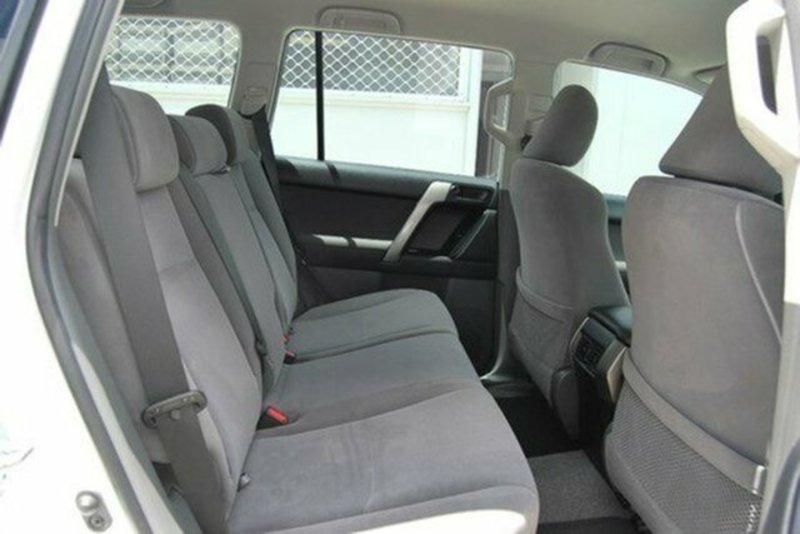 2011 TOYOTA Landcruiser Prado GX KDJ150R
