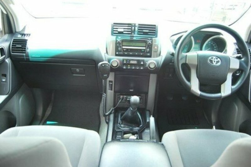 2011 TOYOTA Landcruiser Prado GX KDJ150R