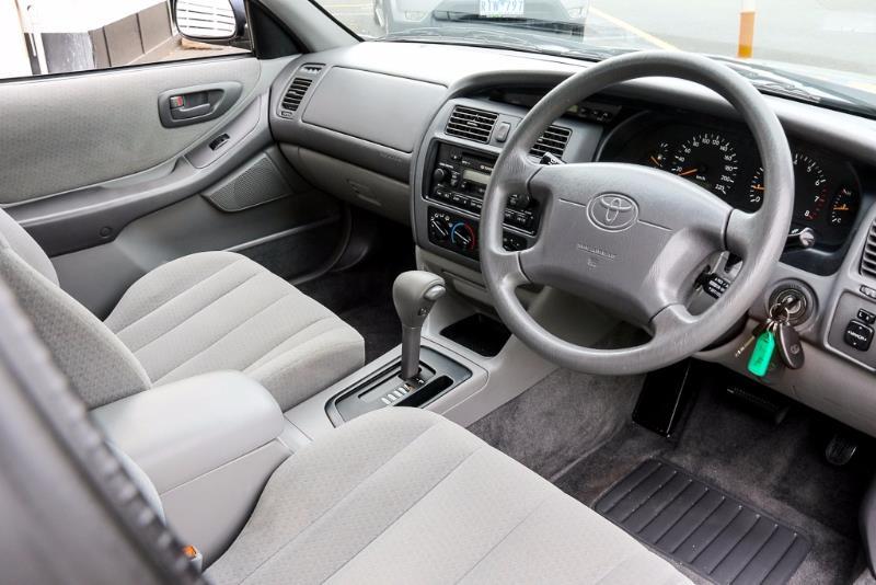 2002 TOYOTA AVALON Sorrento MCX10R Mark II