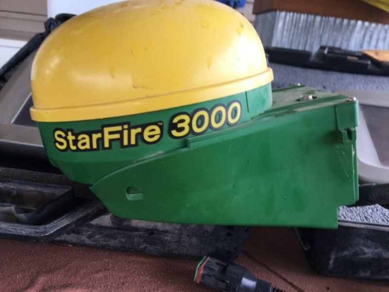 JOHN DEERE GPS GUIDANCE JHFD4093431 JUST HEAVY EQUIPMENT