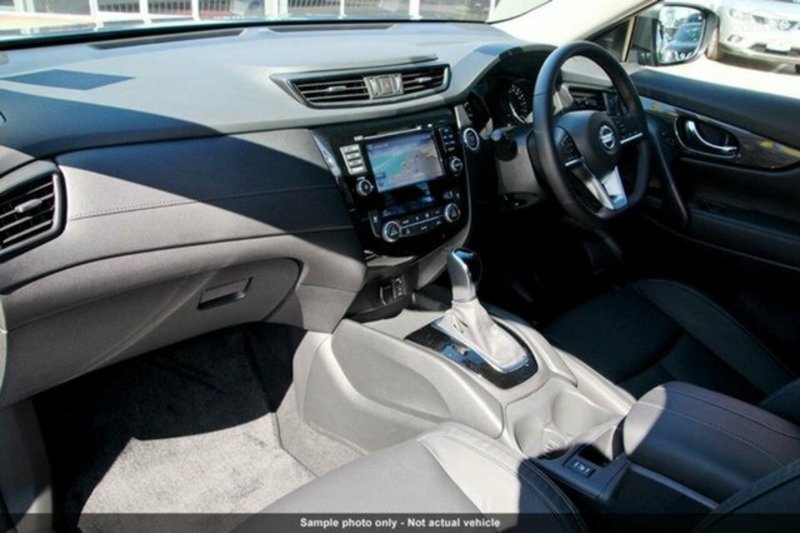 2017 NISSAN X-TRAIL ST-L (2WD) T32 Series 2