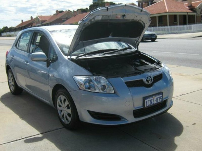 thumbnail image 2 of Silver Mirror Cover Housing Cap For Toyota Corolla ZZE122R (05/2004-04/2007) - Color 1F7 2 of 4