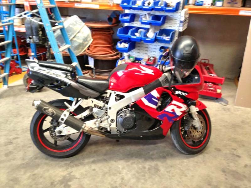 1998 HONDA 900CC CBR900RR (FIREBLADE) - ATW3753682 - JUST BIKES 1998 HONDA 900CC CBR900RR (FIREBLADE) - ATW3753682 - JUST BIKES